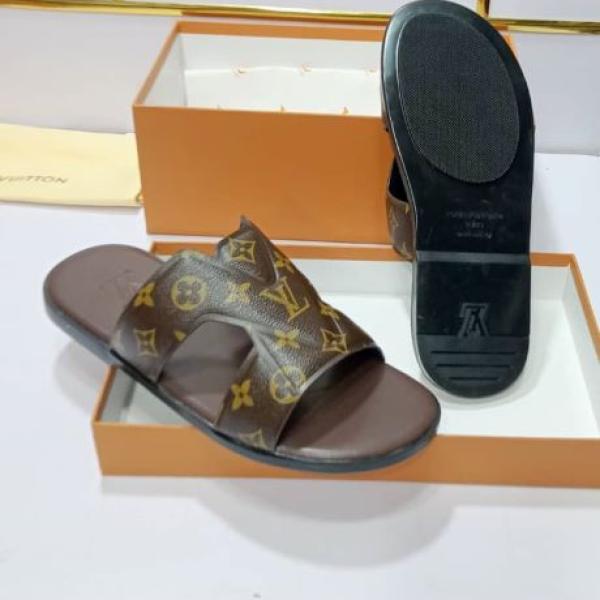 Louis Vuitton Slippers